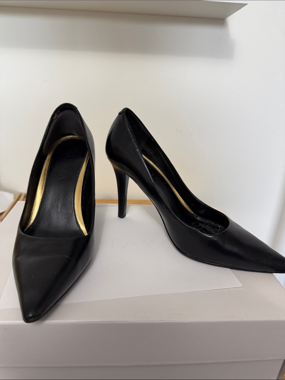 Lauren Ralph Lauren Black Pointed-Toe High Heel Pumps